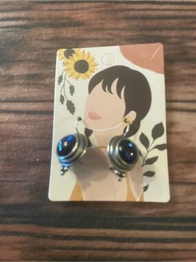 CM 925 Earrings with Deep Blue Cabochons